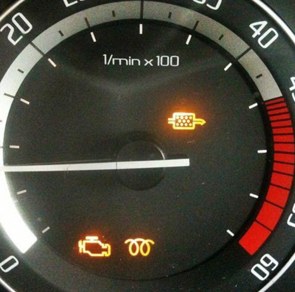 Motorlampe lyser? Et tett diesel partikkelfilter kan være årsaken